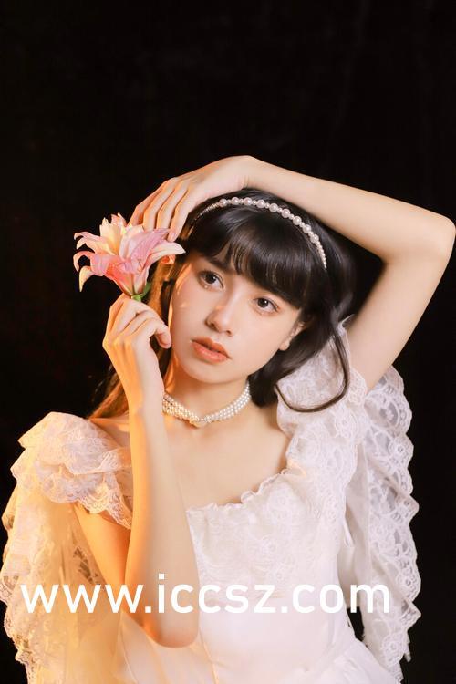 17c吃瓜黑料官网,带你走进娱乐圈的幕后真相